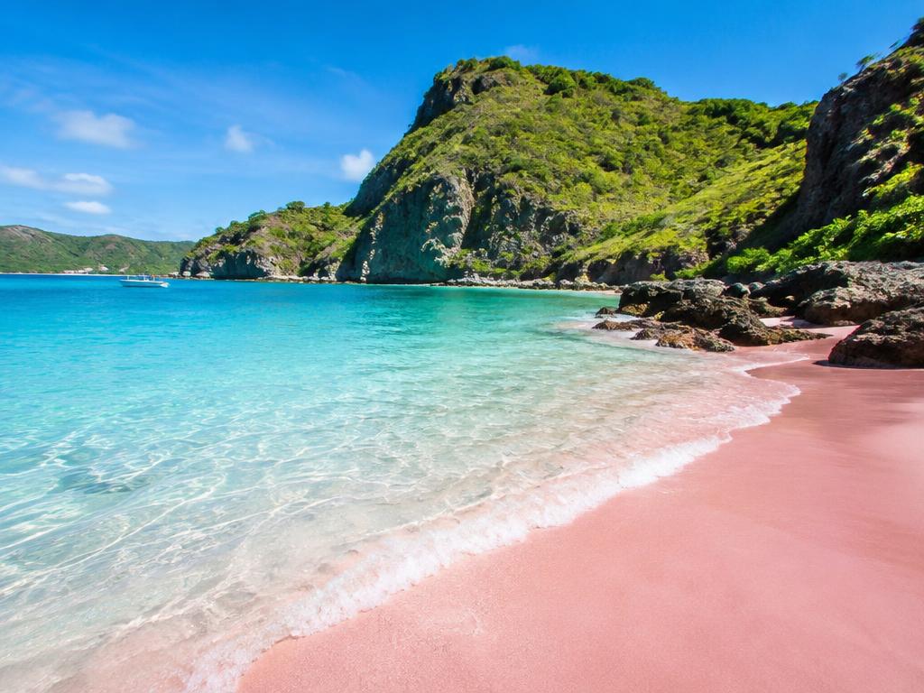 Pink Beach Tour